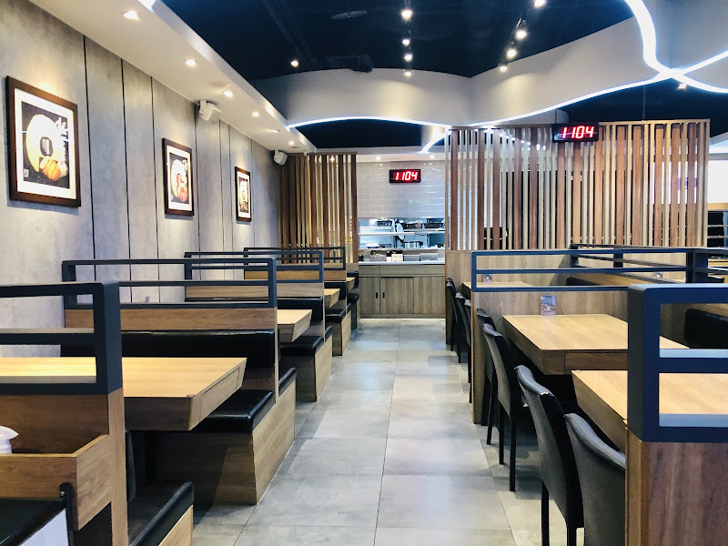 定食8-文心家樂福店