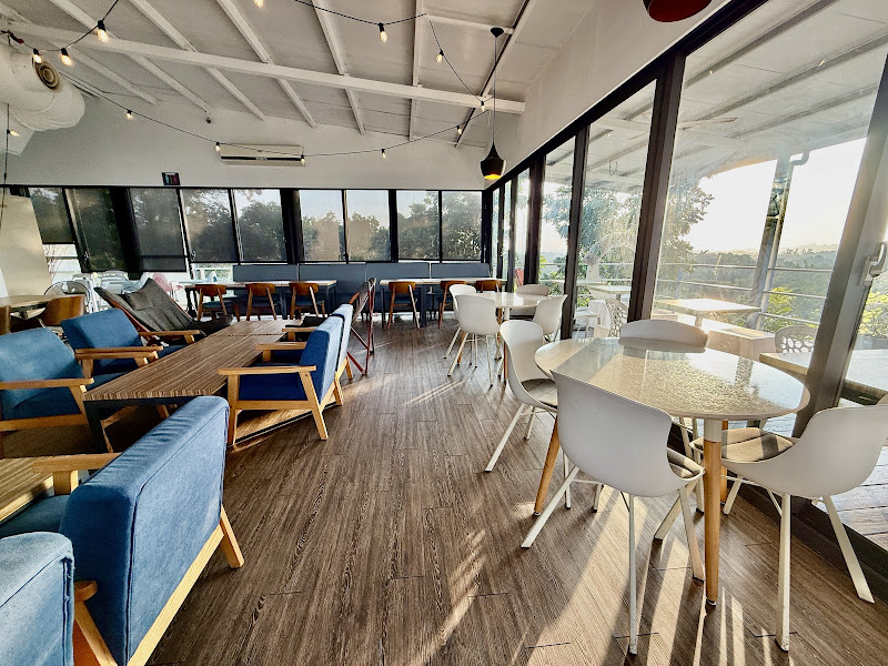 魔法森林景觀咖啡小餐館