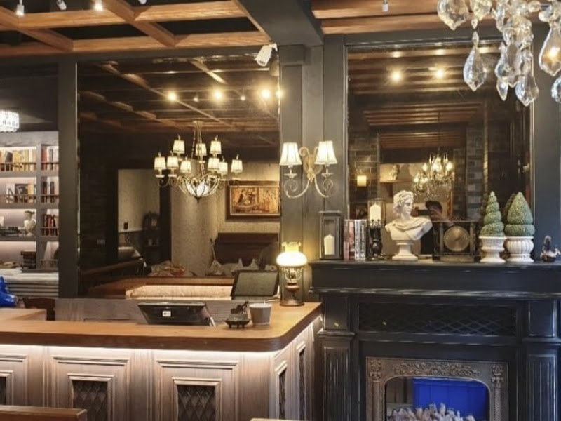 里拉6街義大利餐館