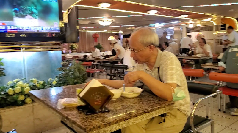 台北東一排骨總店