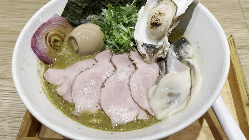 二屋牡蠣拉麵