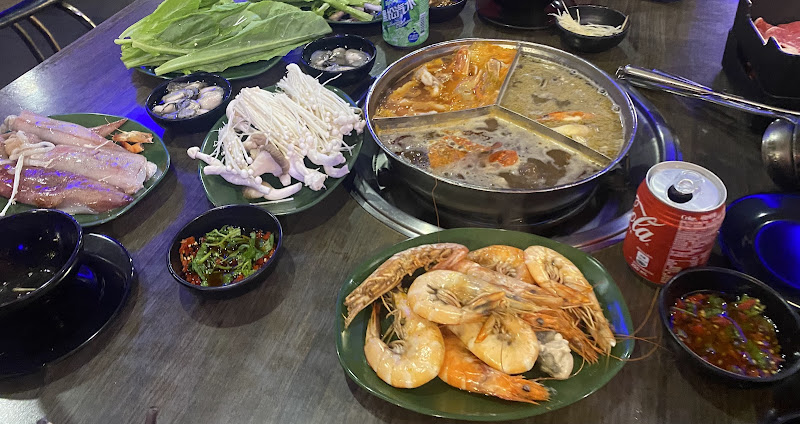 天外天精緻麻辣火鍋