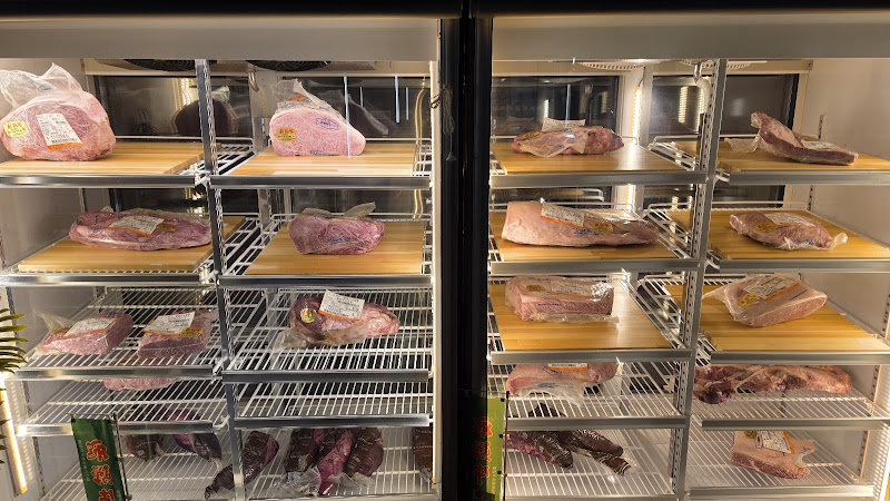 HATSU Yakiniku & Wine 和牛燒肉專門店