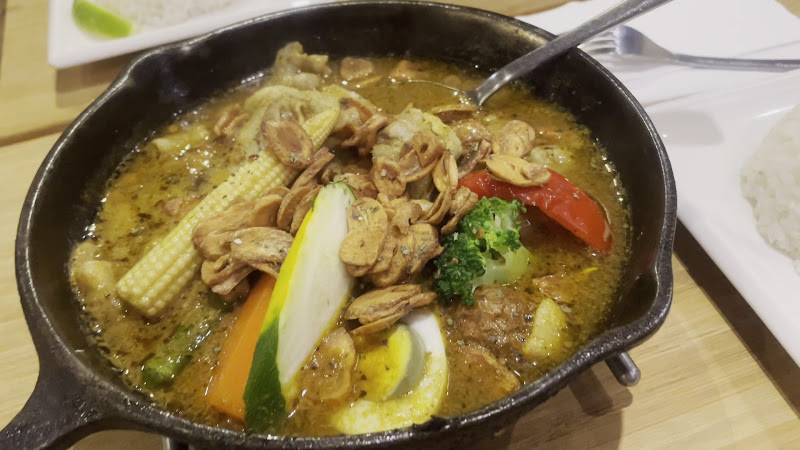 銀兔湯咖喱中山店