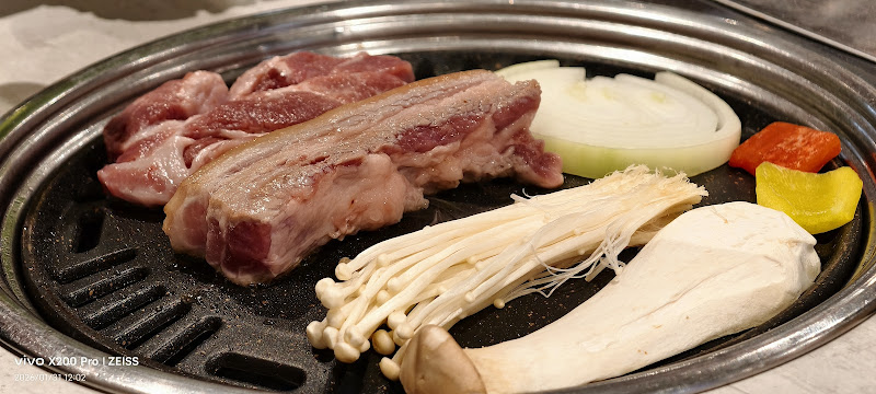 料韓男2號店(明曜店)-韓國熟成烤五花肉