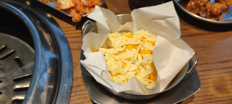 阿豬媽아줌마韓式烤肉吃到飽信義ATT店