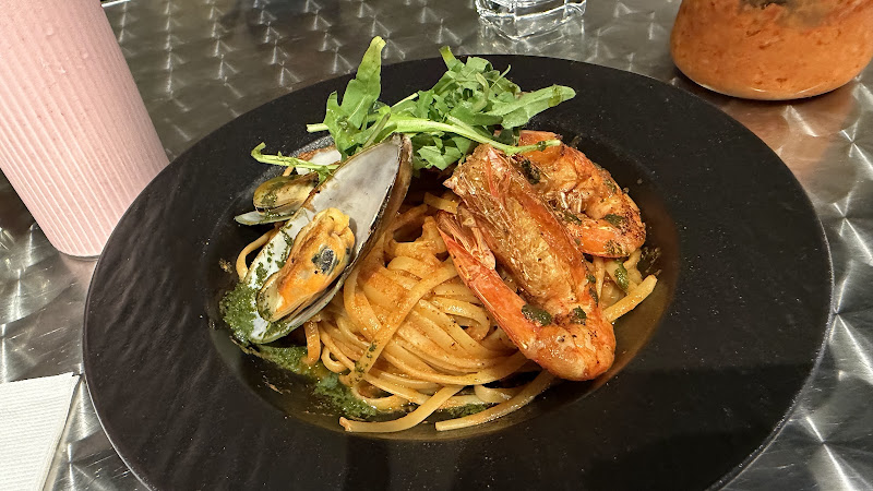 曜日.早午餐 餐酒館