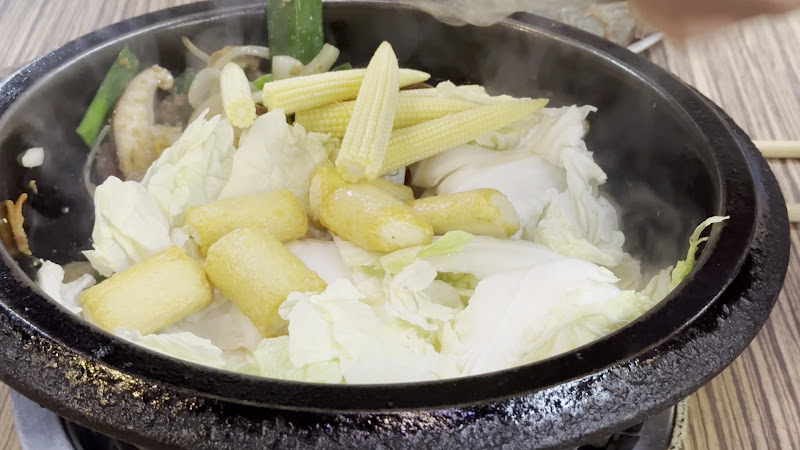 雅香石頭火鍋(西門總店)