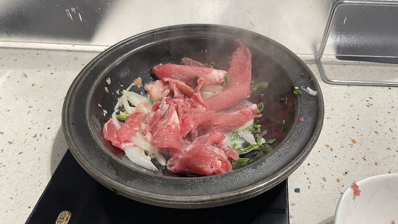 石研室 爆炒石頭火鍋 - 微風南山店