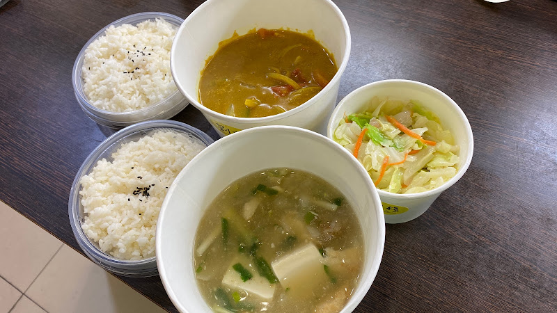 劉家棧香港煲仔飯專賣店（台灣水草俱樂部餐館）