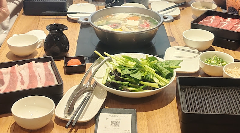 MO-MO-PARADISE 內湖大全聯牧場