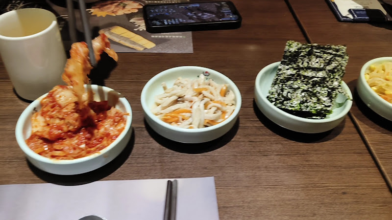 涓豆腐 南港車站店