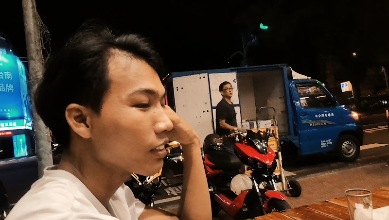 水源地熱炒燒烤