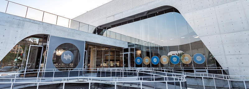 深藍咖啡館旗艦店