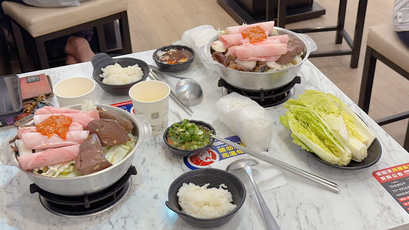 饗翻天臭臭鍋【南區中華南店】