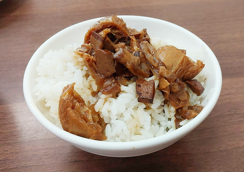 阿牛仔牛肉湯 新市店