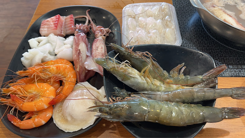 熊有良心火鍋吃到飽