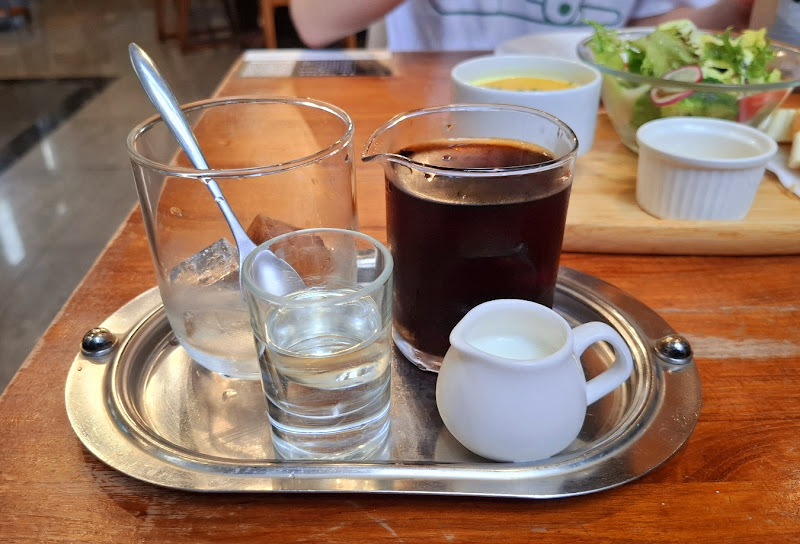 奧比 高雄高美店