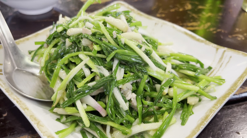 上介青 平價海鮮快炒（已遷至新泰路上）