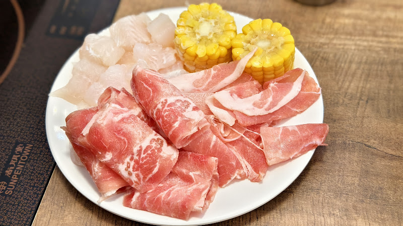 發辣 X 鴛鴦麻辣火鍋 【和牛火鍋吃到飽】