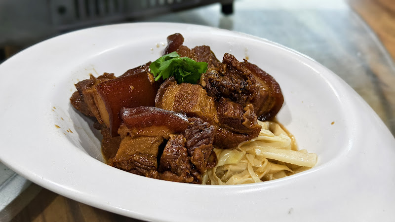 五葉松庭園餐廳