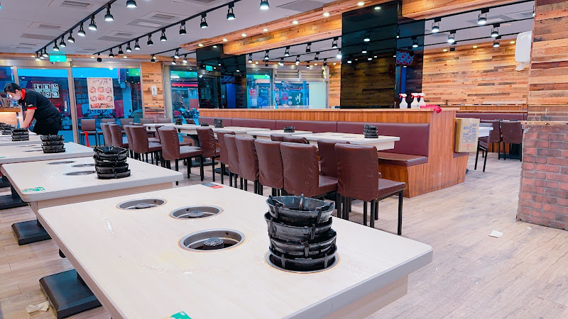 六扇門時尚湯鍋 蘆洲光華店