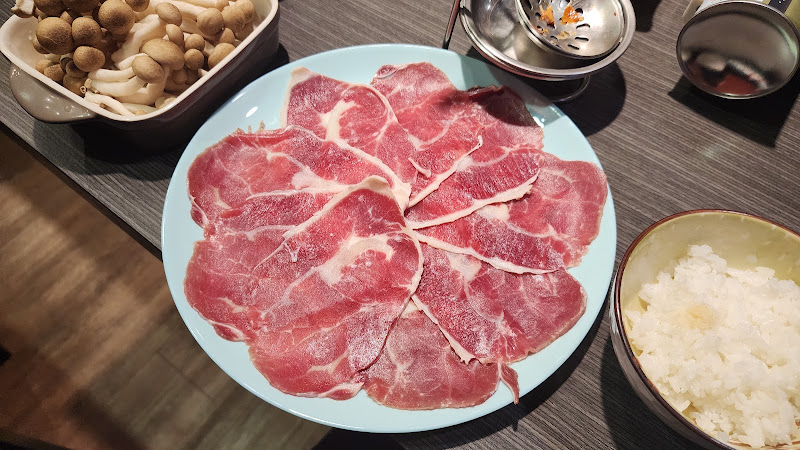 串巷麻辣串串火鍋