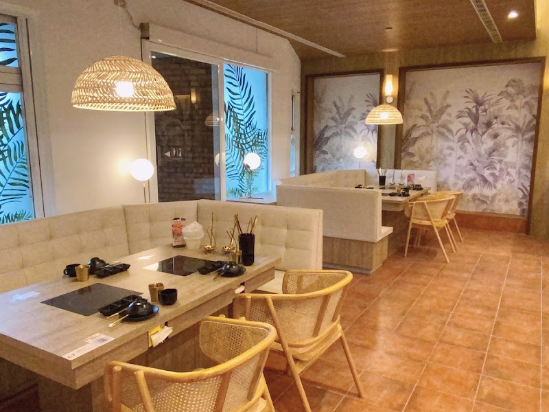 超夯川麻辣鍋 石門館